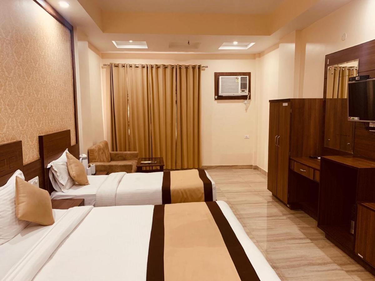 Hotel The Vaishno Devi Hills Katra  Eksteriør billede